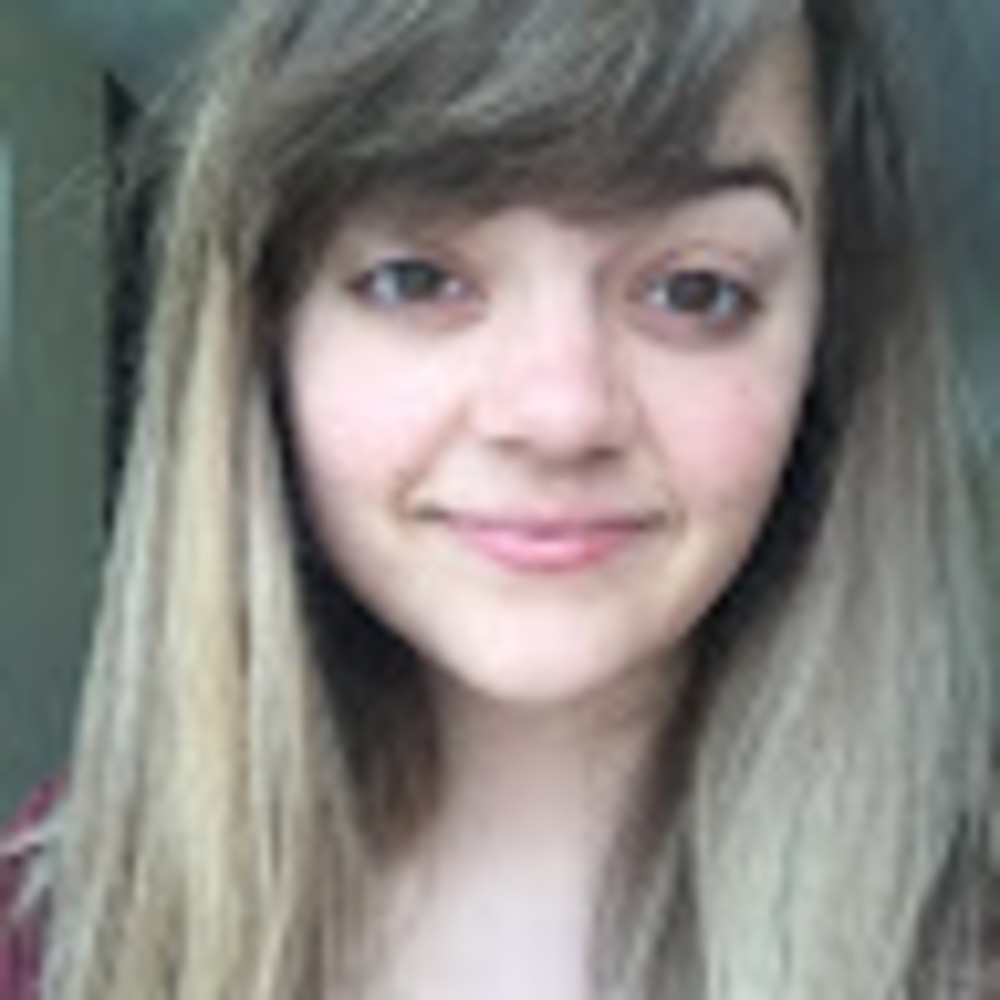Meet your Posher, Christina